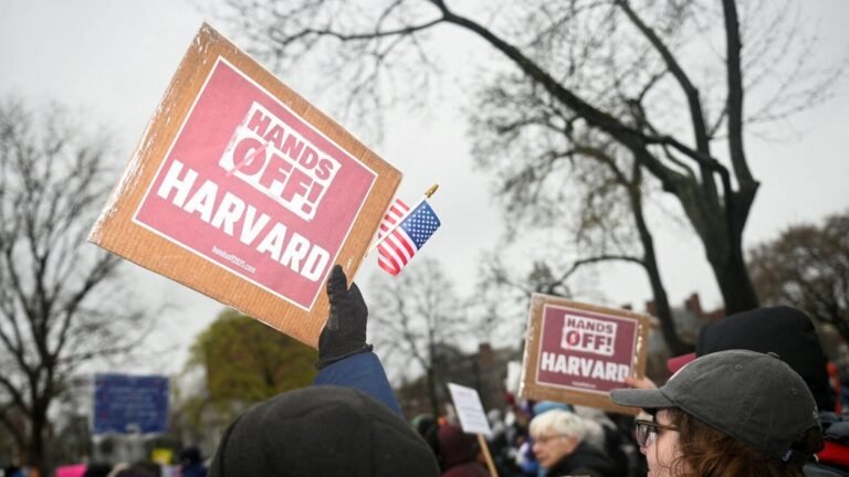 Harvard Snub Donald Trump on the Protesters of the campus faces a reduction in financing of $ 2.2 billion | The news today