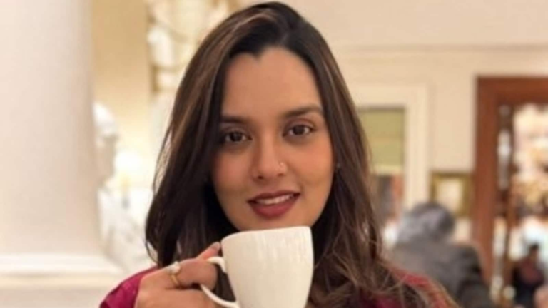 The Indian woman refers to Mea after getting a “undress” at the US airport, questioned FBI over the energy bank in the handbag | The news today