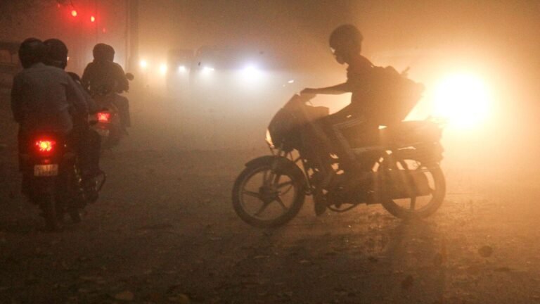 Delhi Storm Storm: 1 dead, two injured due to wall collapse, affected by power sources, flights disrupted | 10 points The news today