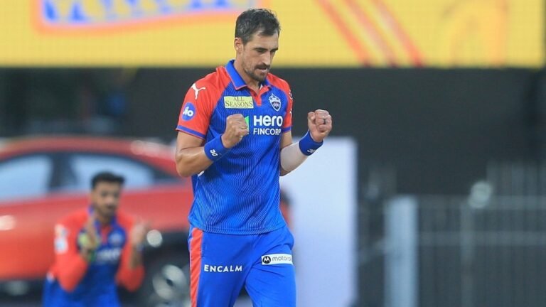 12 Yorkers in 12 passes: Axar patel in respect of Mitchell Starc after great over victory