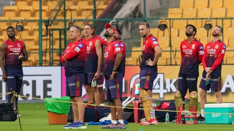 Atmosphere in Chinnaswamy will be intimidating for opposition: RCB Director