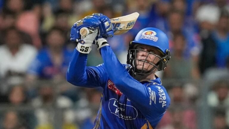 As Heinrich Klasen’s Wicketkeeping Error gave Ryan Rickleton 2.