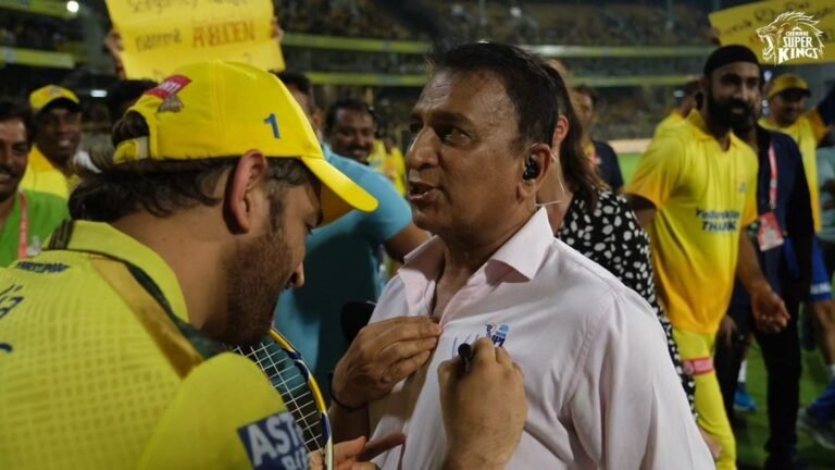 Mrs. Dhoni remembers that Sunil Gavascar gives an autograph in IPL 2023: a special moment