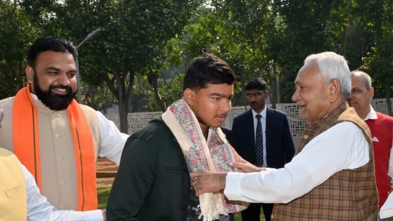 Bihar cm announces RS 10 lakh for VAIBHAV SURYAVANSHI after iPL 2025 centuries