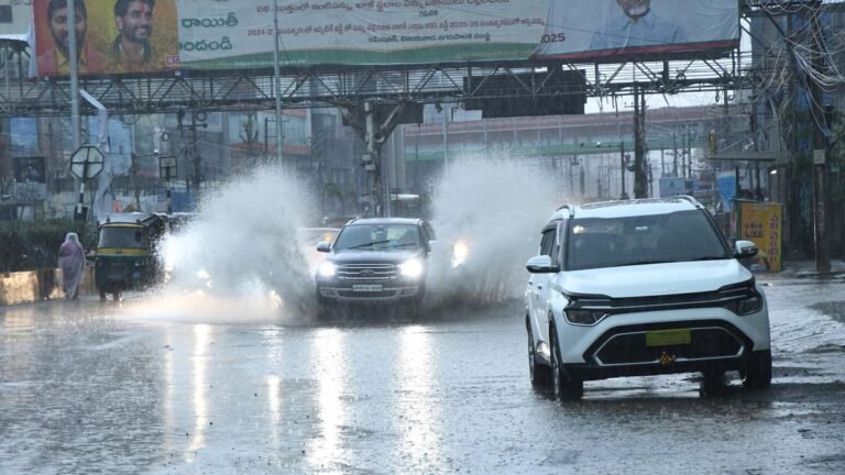 Sudden Rain in Andhra Pradesh, released alerts