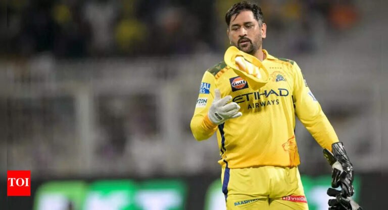 ‘Wait! One player left ‘: Mrs. Dhoni viral gesture melts the Internet | Cricket news – Tech Word News