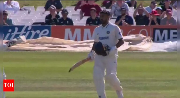 1. Neoficial test: Karun Nair is close to the double century, Sarfaraz Khan is silent critics like India and after 409/3 vs England lions | Cricket messages – Times of India