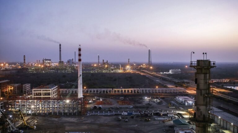 India draws a record 81 billion direct foreign investment in FY25