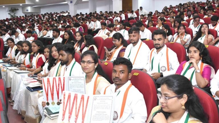 Make intelligent water agriculture with a priority, says director Iari; 38. Annual convening of UAS-D held held