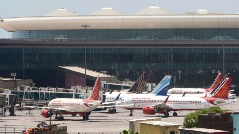Mumbai airports closed today at 6 hours, airlines release counseling. Here’s the reason The news today