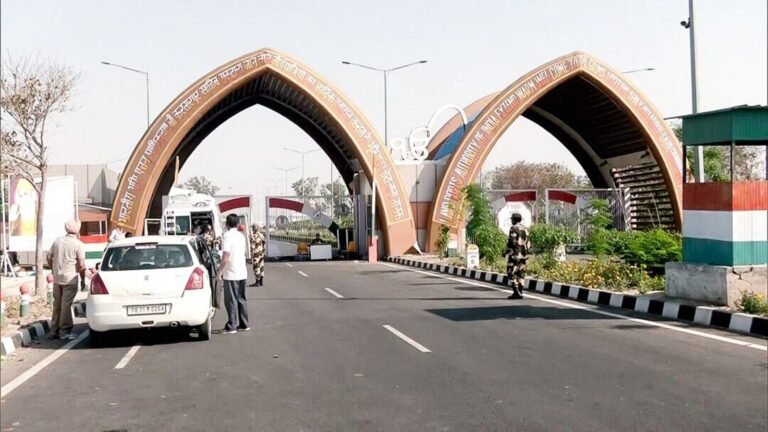 Cartarpur SAHIB Corridor Services suspended to the next direction: Foreign Secy Vikram Misri in the middle of the conflict in India-Pak | The news today