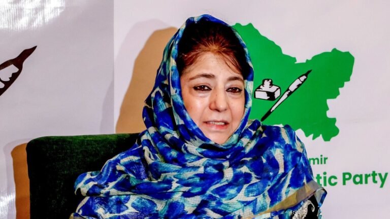 “India should take the first step towards de-school,” says Mehboob Mufti in the middle of the deteriorating tension in India-Pakistan | The news today