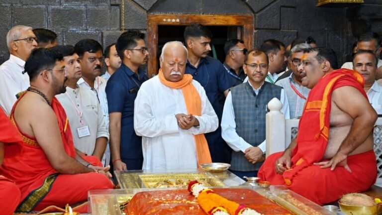 India has no choice but to be powerful against the “bad” evil forces on the border: RSS chief Mohan Bhagwat | The news today