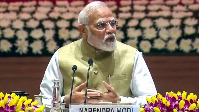 PM Modi, Lop Rahul Gandhi, pays Honor Jawaharlal Nezru for his 61. The news today