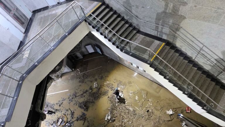 The new underground station Mumbai flooded in the middle of heavy rainfall; Netizens hopes for ‘Ram Bharose’ | Watch | The news today