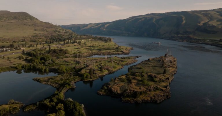 How did the Columbia river the contract entangled in Trump’s Feud with Canada