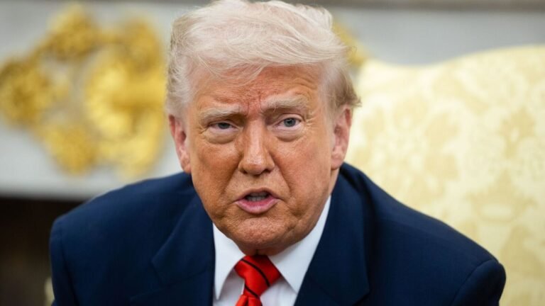 Donald Trump announces that India will drop tariffs on American imports for “nothing” The news today