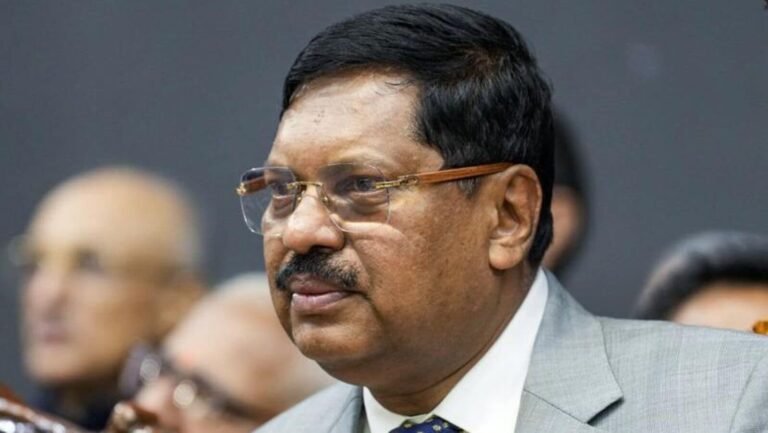 WAQF PLEAS: Big Note Cji Gavai: “Courts cannot interfere if a glaring case …” | The news today