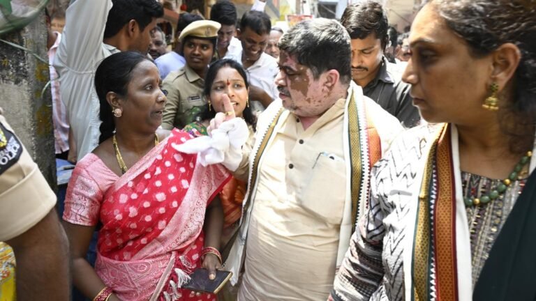 Survey to issue new ration cards soon, says Ponnam