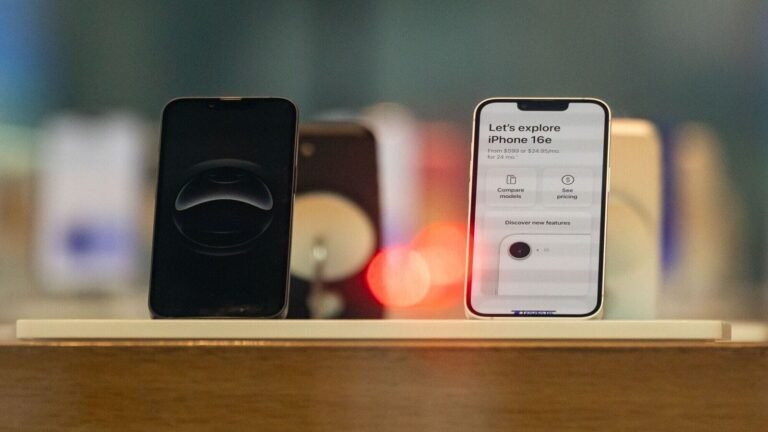 Trump’s Fresh iPhone Tarif threat features India-US Trade Talks in Bind