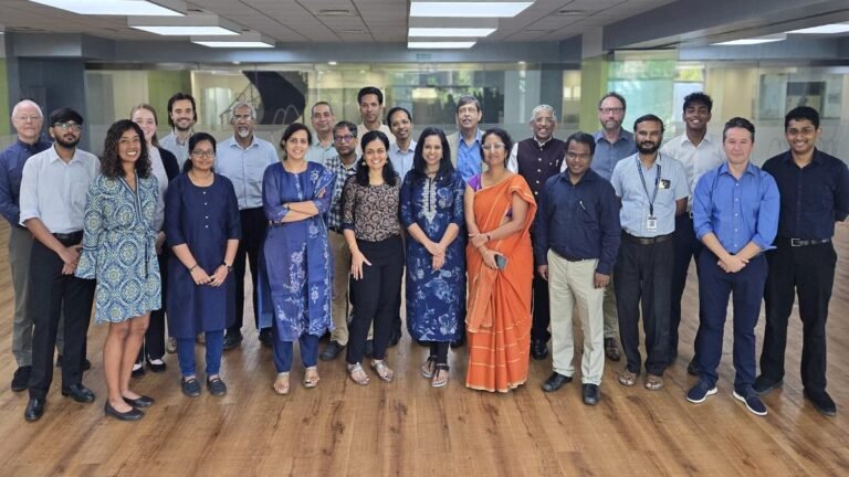Endocrinologists and engineers connect their hands and develop technological solutions for caring for diabetes