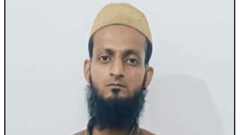 Varanasi man arrested for “spying” for Pakistan and shared “ghazwa-e-hind” messages with 600+ contacts via WhatsApp | The news today