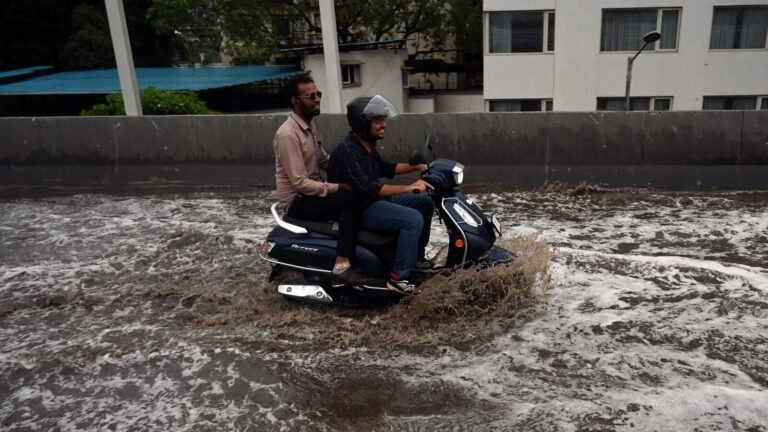 “4. The largest economy, but water contamination, pathetic roads”: Netizens complains despite the Indian edge of GDP above Japan | The news today