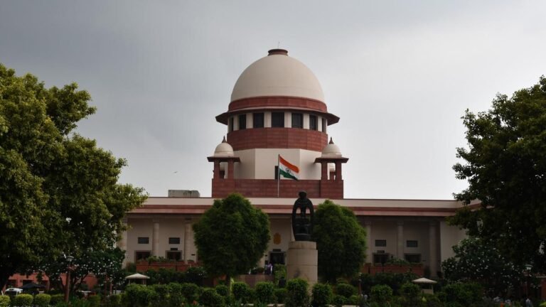 The Supreme Court limits the deportation of the family waiting to verify documents