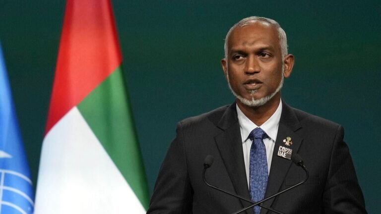 President of Maldives Muhammad Muizza translates a green record by organizing a 15 -hour press conference The news today