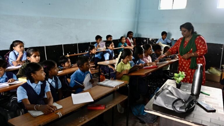 Karnataka: A joint entry test for the appointment of guest teachers under the minority headquarters against