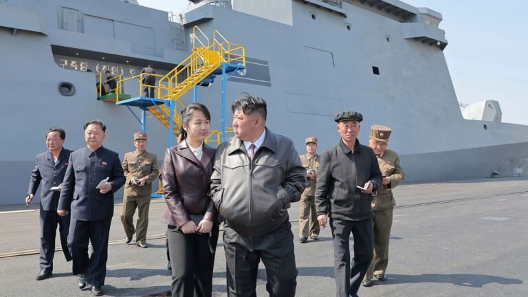 North Korea releases the wave of launching short range missiles; The Japanese Coast Guard says the projectile fell into the sea The news today