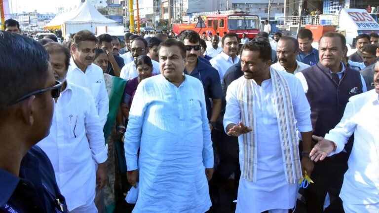 Center to spend 2 lakh crore on the development of national highways in Telangana: Nitin Gadkari