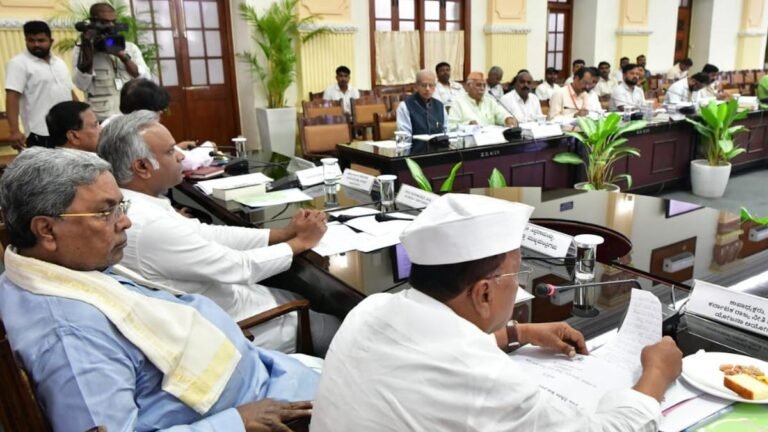 Siddaramaiah tells officials to meet the budget’s preliminary budget recommendations