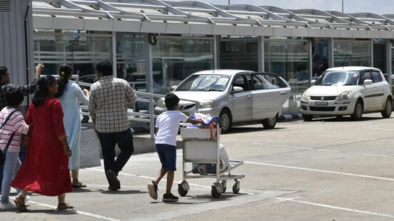 Cabin operators have hit hard because the closure of the airport impact on the travel industry after Pahalgam attack