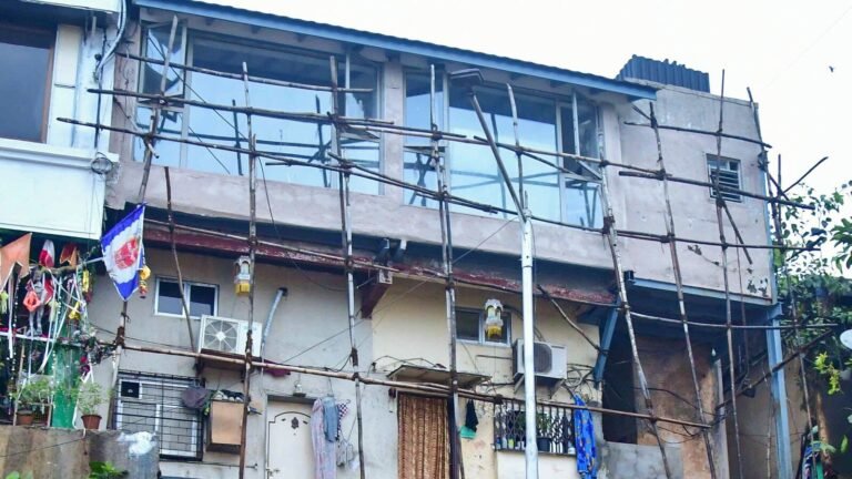 Bombai weather: The house collapses in Walkheshwar when the rain triggers land landslides; NETIZENS SLAM BMC: ‘Bolenge Ai Hai’ | Watch | The news today