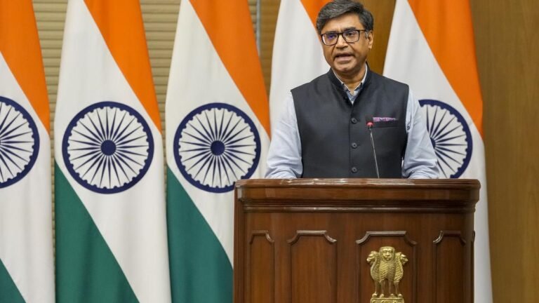 Foreign Minister Vikram Misri to make a short parliament panel on the Indian situation with Pakistan 19