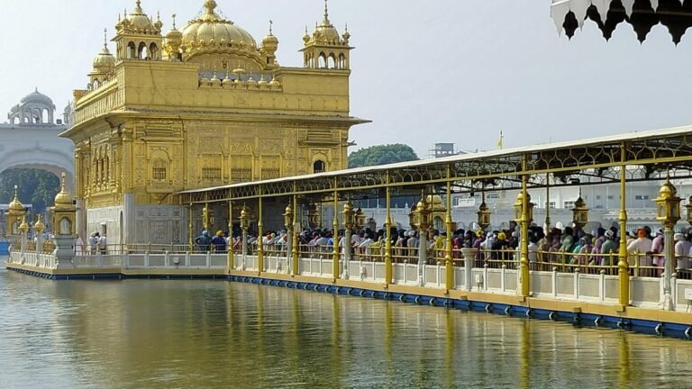 The Indian Army says no weapons of air defense have been deployed in Golden Temple