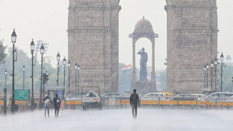 Weather in Delhi: IMD predicts the magic of rain, the forecast of gusts in the national capital today | The news today