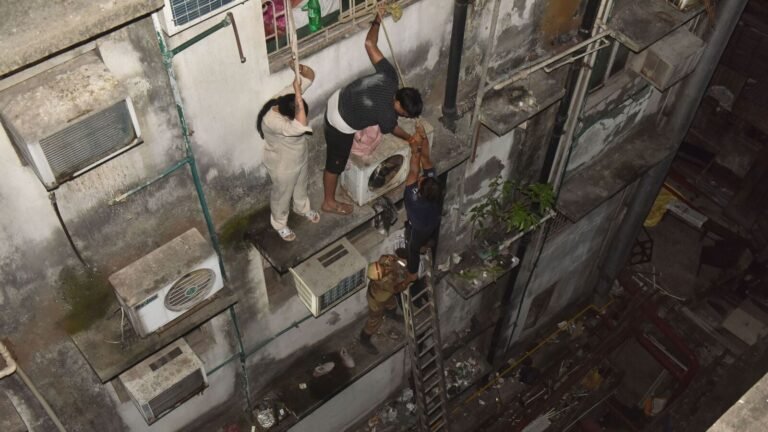KOLKATA’S ROOFTOP REVELRY IN CRISIS, when KMC Includes after File in Burrabazar Hotel – 5 Points The news today