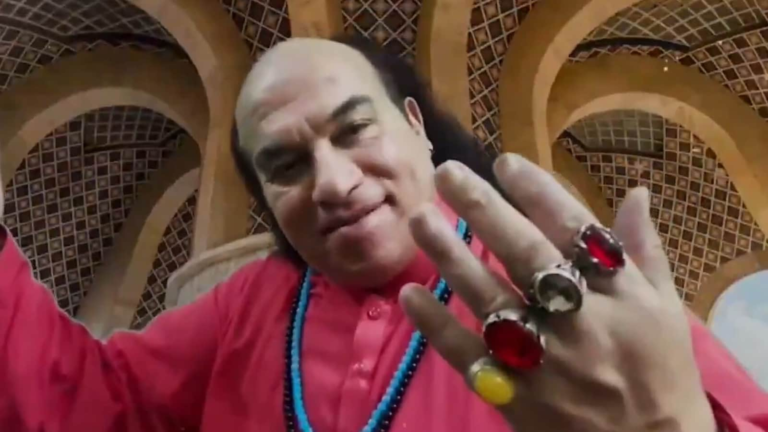 “Ae mere kaan!” Pakistanic singer Chahat Fateh Ali Khan’s New Patriotic Song Sparks Meme Fest, leaves Netizens in Splits | The news today