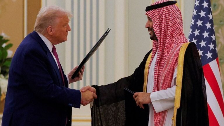 Donald Trump brings home $ 600 billion from Saudi Arabia: $ 20 for AI centers, 142 B in defense, 80b in technology | The news today
