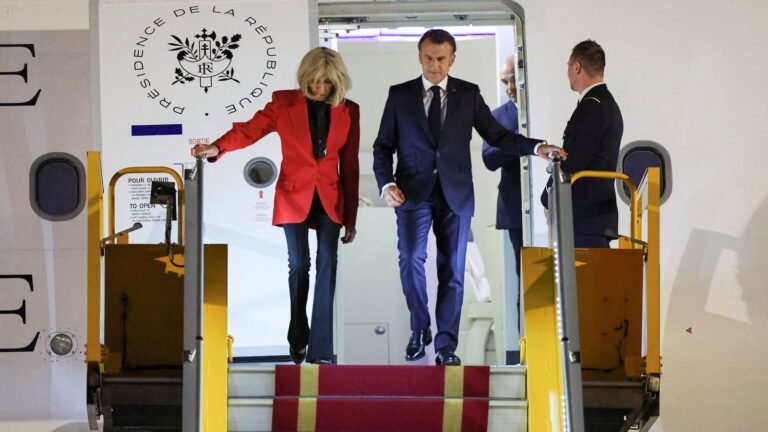 “It was the hand of the Kremlin”: Russian ministry decodes French President Macron, who receives a “right hook from his wife” | The news today