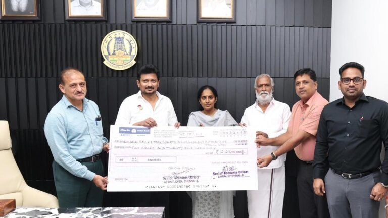 CMDA passes over 2,25 GBP crore to DY cm for the development of the badminton court at the mini stadium cm in Koratura