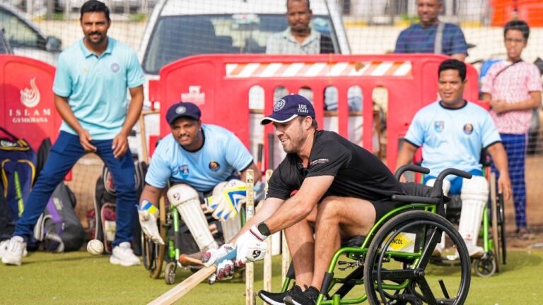 Watch: AB de Villiers Wows fans playing cricket for a wheelchair with the Bombaj team