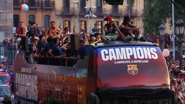 Hans Flick Problems Warning Players in Barcelona before the final match of LALIGA: Partys is not an apology