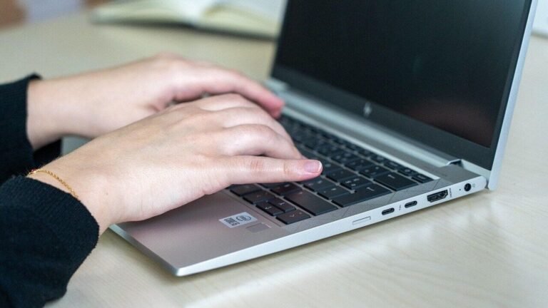 “We are not machines”: Indian IT Worker says it is expected to perform at Google level for 7 LPA; Rant goes viral | The news today