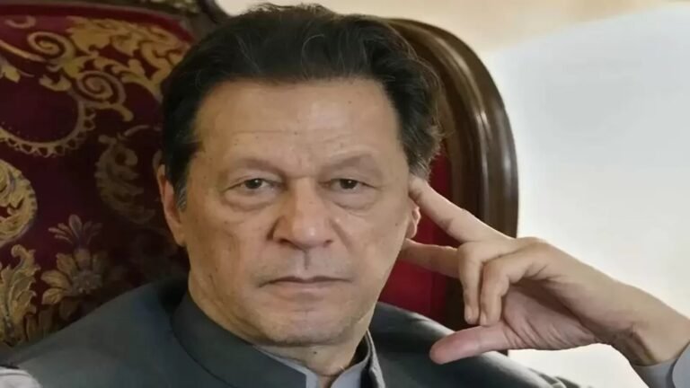 Imran Khan kicks to Gen Munir: He was supposed to have the title of “King” instead of a field marshal | The news today