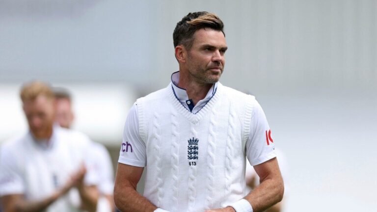 Agencyless James Anderson plays with double goals on regional cricket comeback