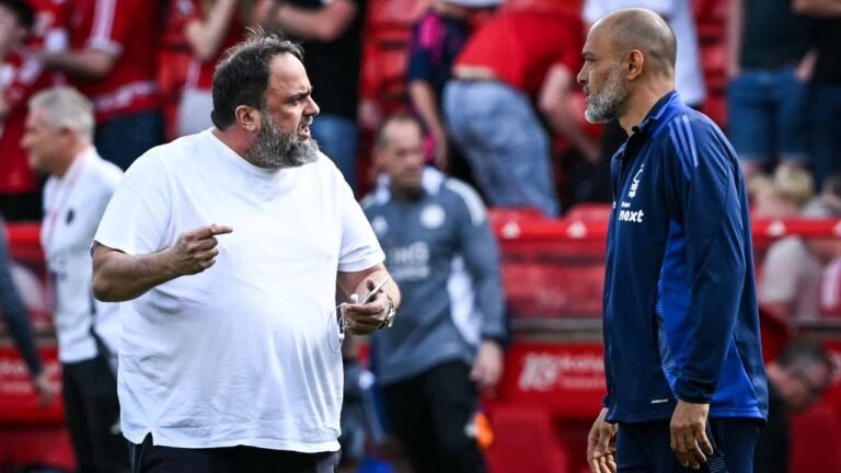 Watch: Marinakis’s heated chat with nuno espirito Santo after drawing with Leicester City