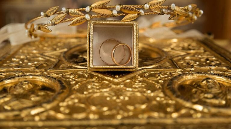 Treasure worth 2.87 GBP Crore with possible Nazi ties found tourists in the Czech Republic | The news today